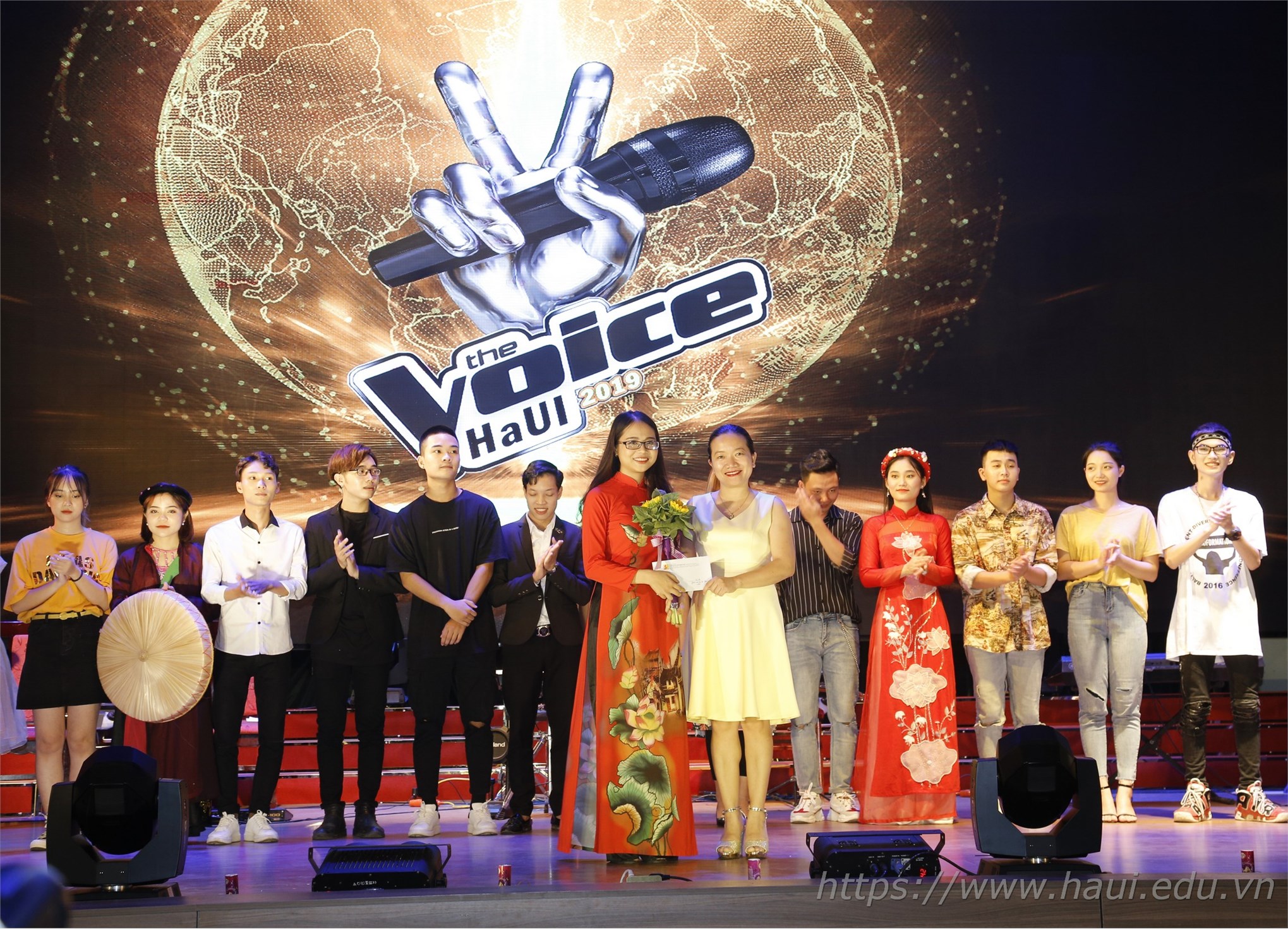 Đêm chung kết cuộc thi Giọng hát hay sinh viên HaUI 2019